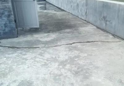 大武口楼顶漏水维修公司分享下如何解决卫生间隐蔽部位漏水的问题?